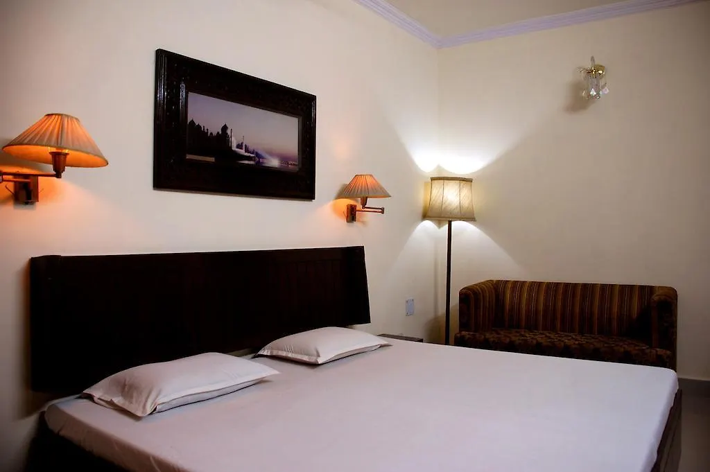 Hotel Kamal Nearest To Taj Mahal Agra  Indien